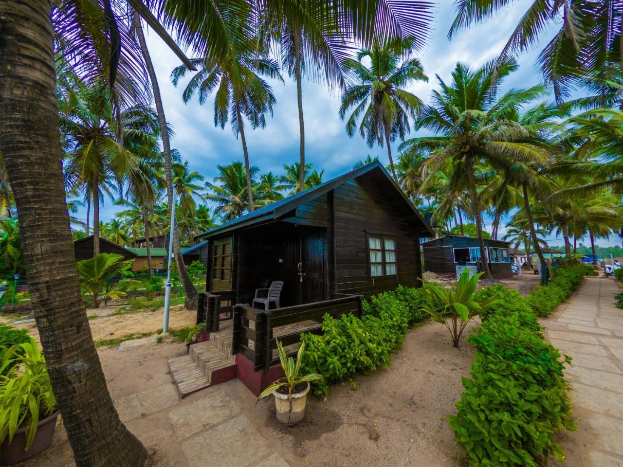 Vista Praia Beach Resort Anjuna Eksteriør bilde
