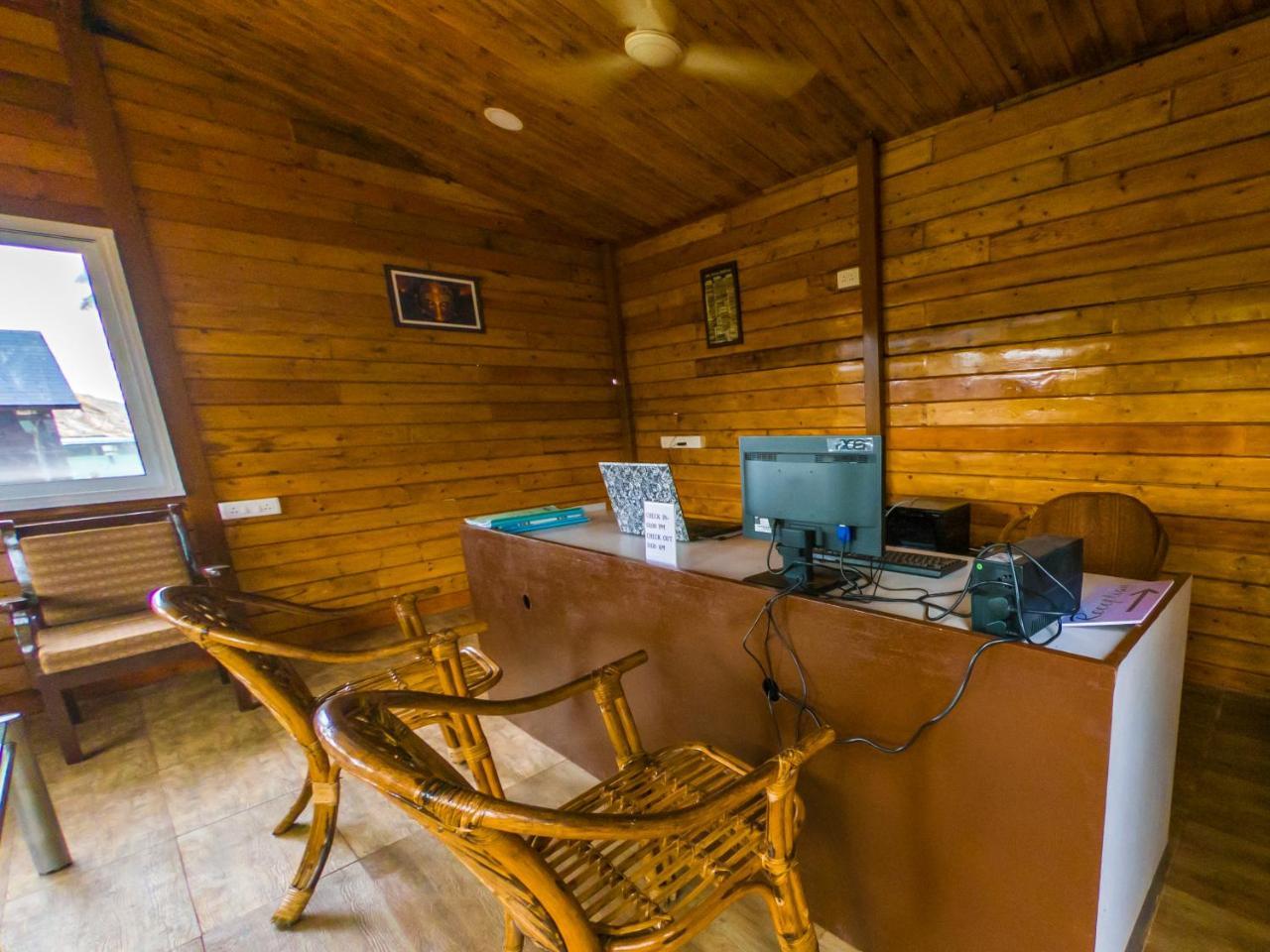 Vista Praia Beach Resort Anjuna Eksteriør bilde
