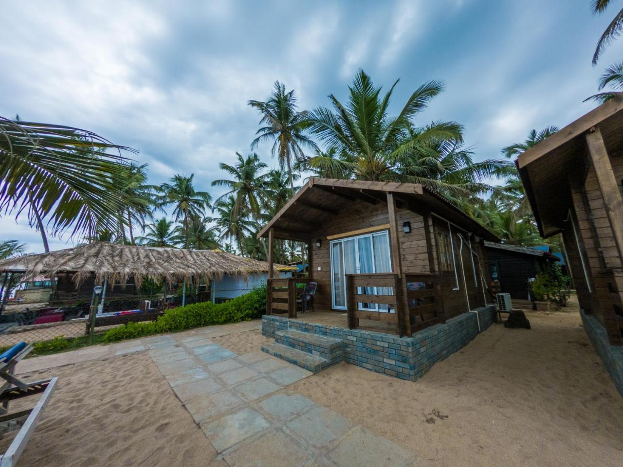 Vista Praia Beach Resort Anjuna Eksteriør bilde