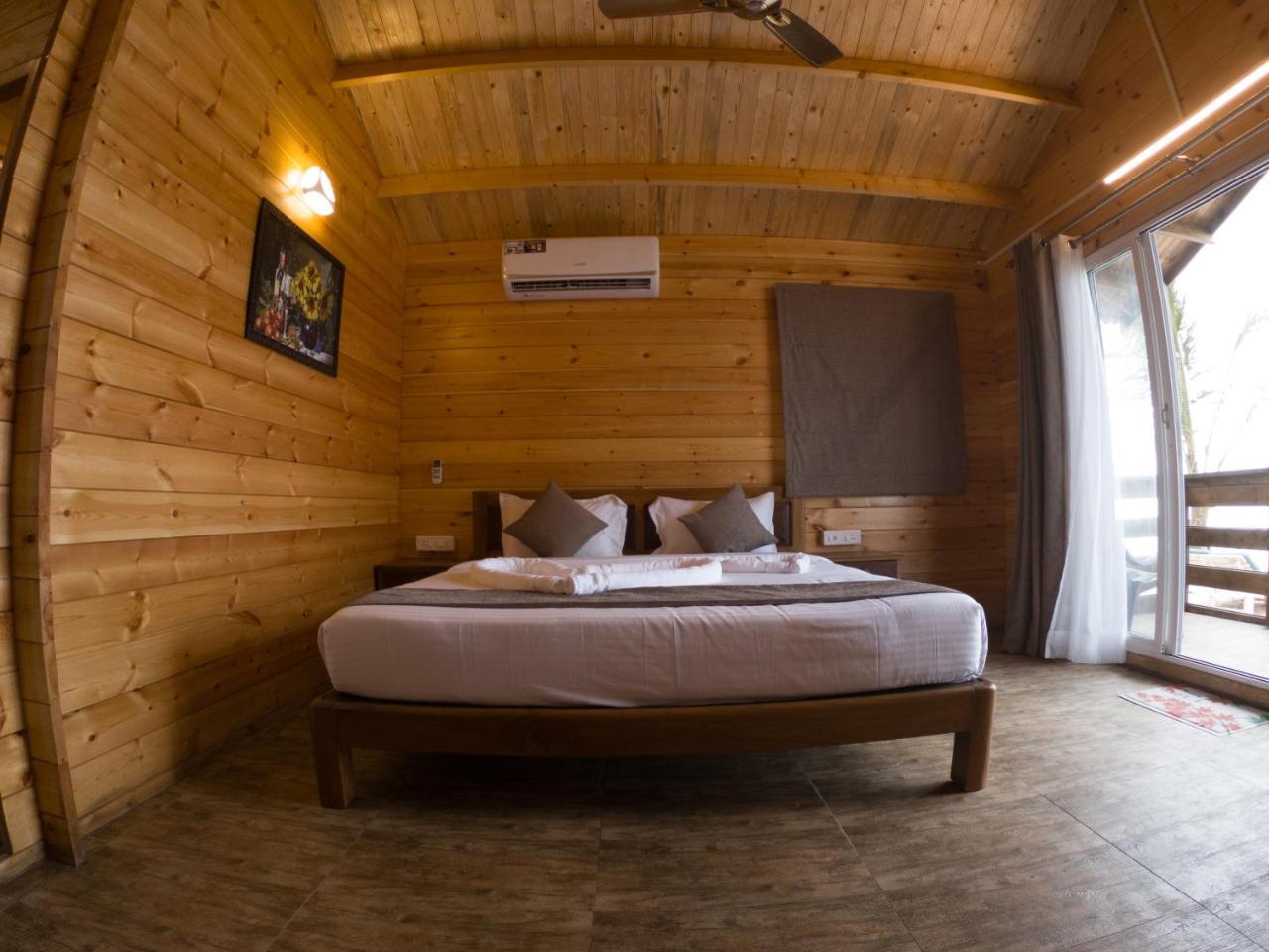 Vista Praia Beach Resort Anjuna Eksteriør bilde